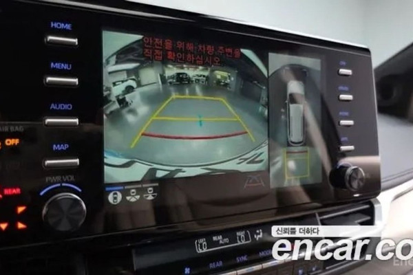 2024 Toyota Sienna с пробегом 19 928 км