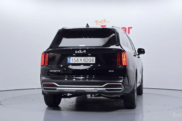 2023 Kia Sorento с пробегом 39 412 км