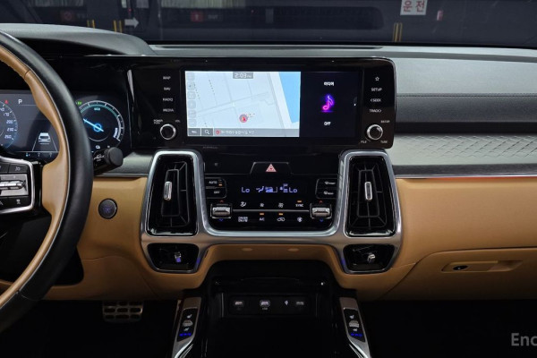 2023 Kia Sorento с пробегом 39 412 км