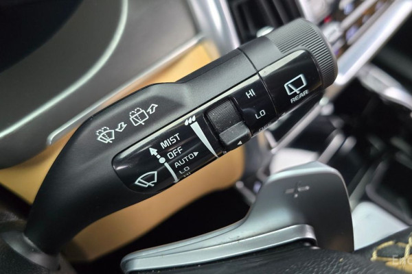 2023 Kia Sorento с пробегом 39 412 км