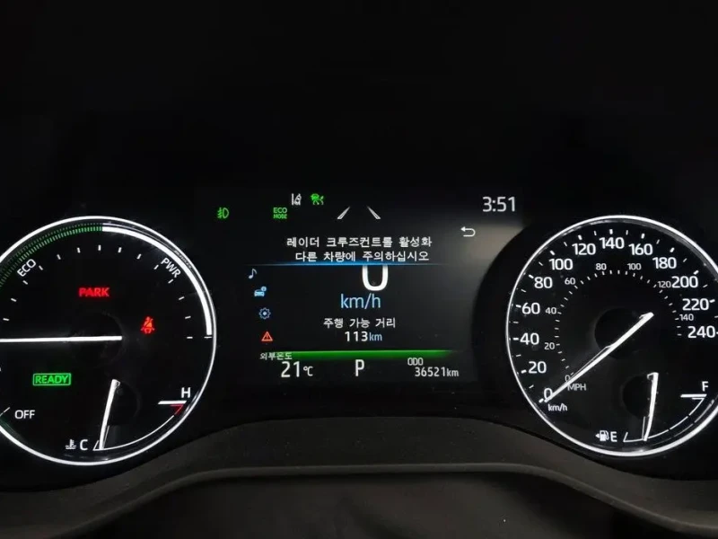 2024 Toyota Sienna с пробегом 36 521 км