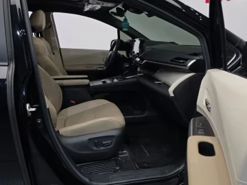 2024 Toyota Sienna с пробегом 36 521 км