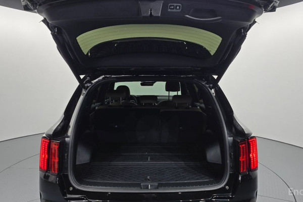 2023 Kia Sorento с пробегом 39 412 км