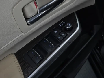 2024 Toyota Sienna с пробегом 36 521 км
