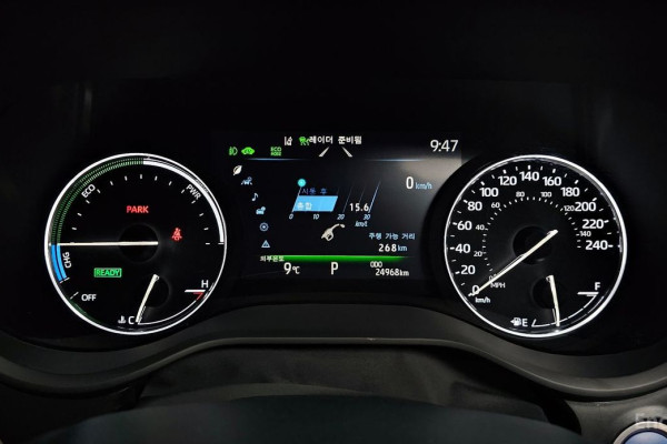 2023 Toyota Sienna с пробегом 24 968 км