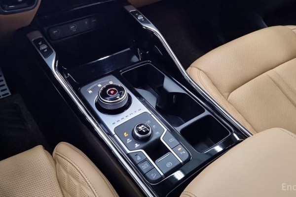 2023 Kia Sorento с пробегом 35 000 км