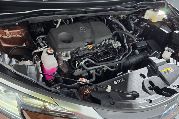 2023 Toyota Sienna с пробегом 58 636 км