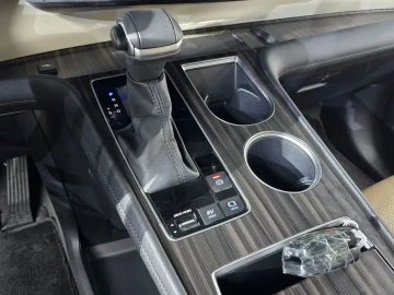 2023 Toyota Sienna с пробегом 58 636 км