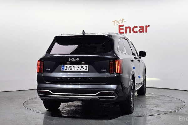 2022 Kia Sorento с пробегом 119 554 км