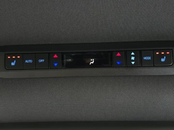 2023 Toyota Sienna с пробегом 58 636 км