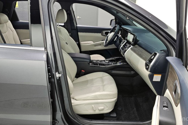 2022 Kia Sorento с пробегом 119 554 км