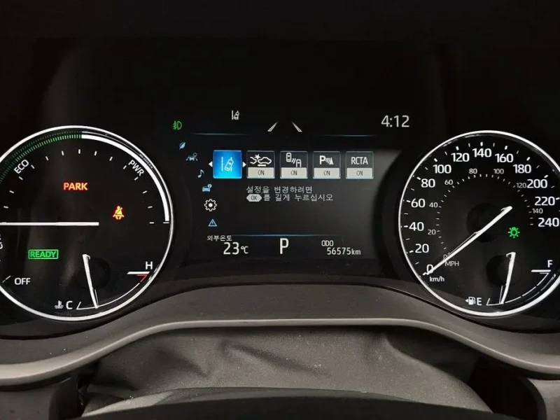 2024 Toyota Sienna с пробегом 56 575 км