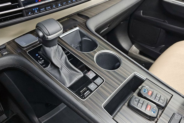 2024 Toyota Sienna с пробегом 56 575 км