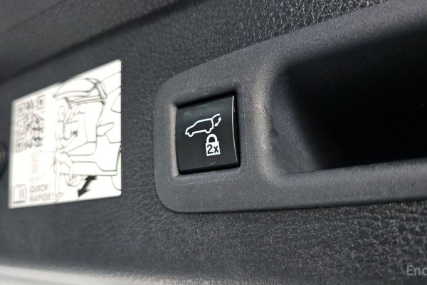 2024 Toyota Sienna с пробегом 56 575 км