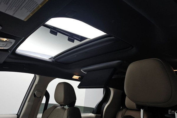 2024 Toyota Sienna с пробегом 56 575 км