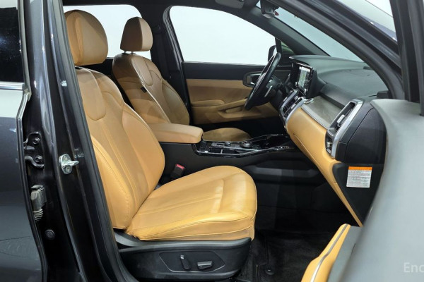 2022 Kia Sorento с пробегом 136 248 км