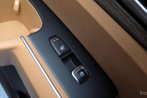 2022 Kia Sorento с пробегом 136 248 км