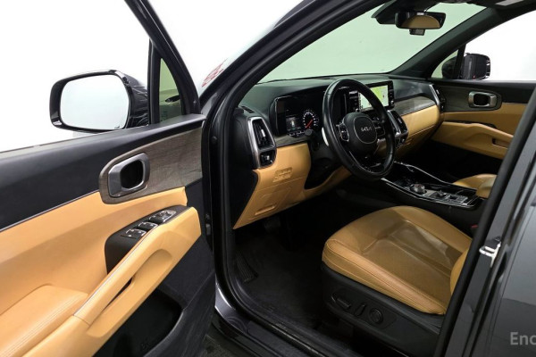 2022 Kia Sorento с пробегом 64 873 км