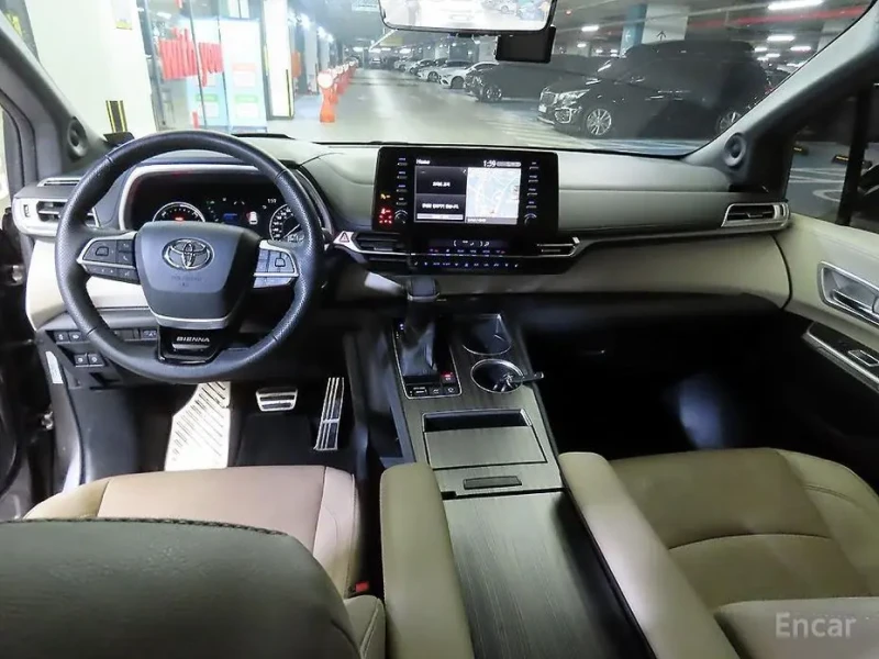 2021 Toyota Sienna с пробегом 101 199 км