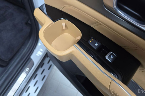 2022 Kia Sorento с пробегом 22 606 км