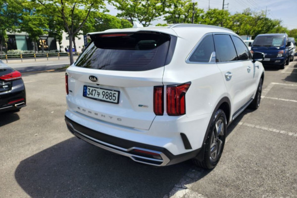 2021 Kia Sorento с пробегом 90 900 км