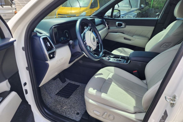 2021 Kia Sorento с пробегом 90 900 км