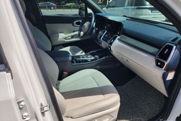 2021 Kia Sorento с пробегом 90 900 км