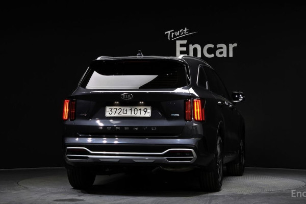 2021 Kia Sorento с пробегом 61 185 км