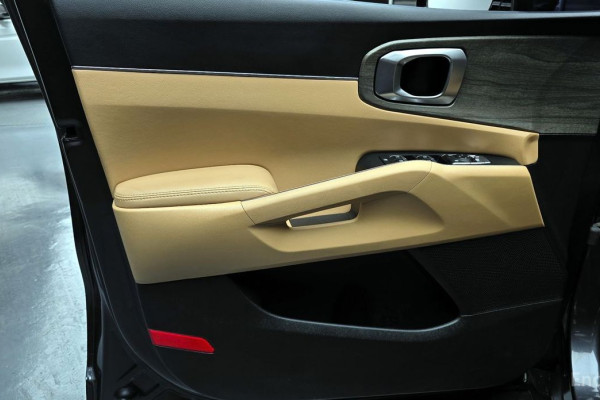 2021 Kia Sorento с пробегом 61 185 км