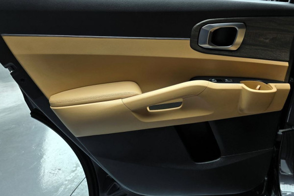 2021 Kia Sorento с пробегом 61 185 км