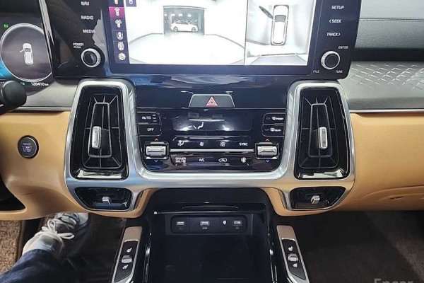 2022 Kia Sorento с пробегом 120 397 км