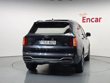 2021 Kia Sorento с пробегом 38 123 км