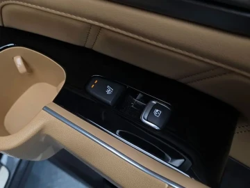 2021 Kia Sorento с пробегом 38 123 км