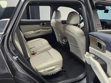 2021 Kia Sorento с пробегом 86 381 км