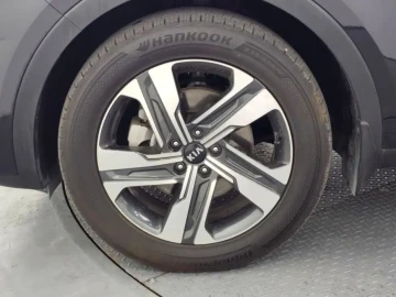2021 Kia Sorento с пробегом 135 523 км