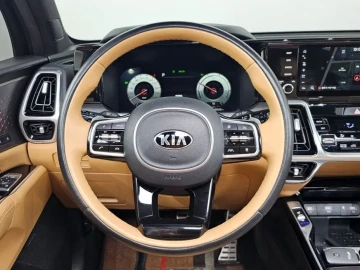 2021 Kia Sorento с пробегом 135 523 км