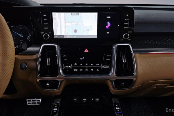 2021 Kia Sorento с пробегом 82 983 км