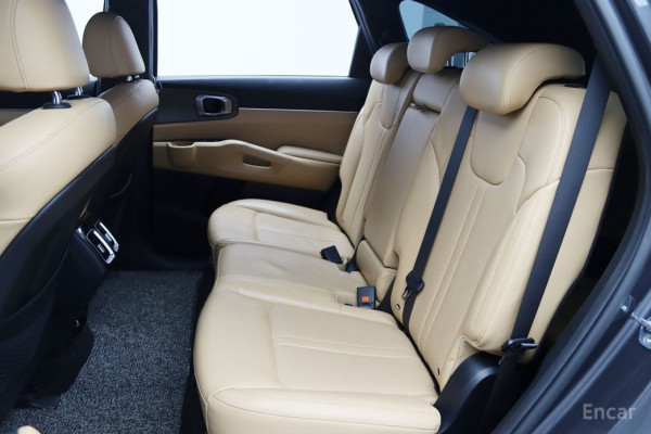 2021 Kia Sorento с пробегом 71 984 км