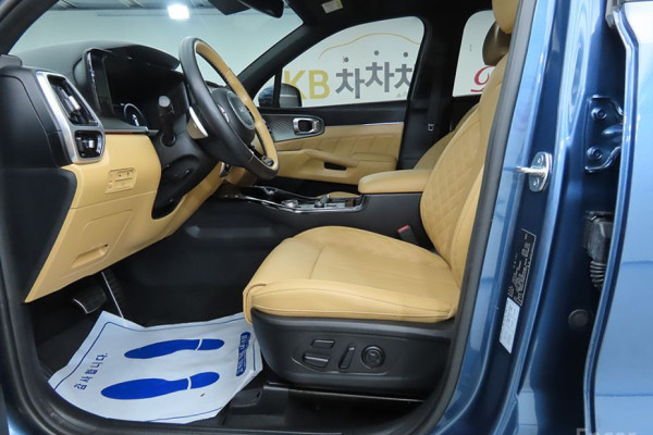 2022 Kia Sorento с пробегом 24 085 км