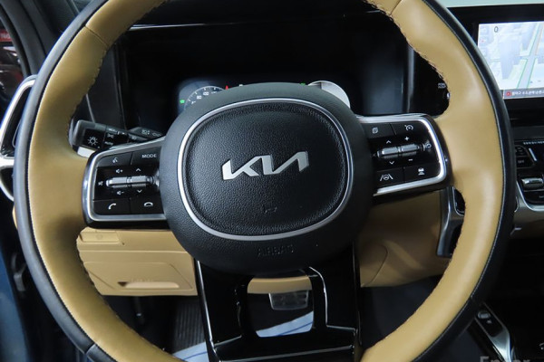 2022 Kia Sorento с пробегом 24 085 км