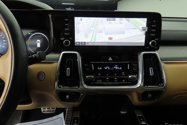 2022 Kia Sorento с пробегом 24 085 км