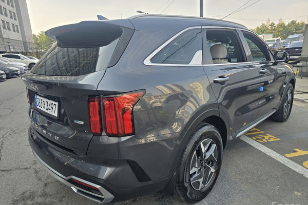 2021 Kia Sorento с пробегом 54 068 км