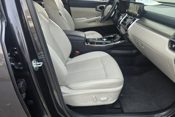 2021 Kia Sorento с пробегом 54 068 км