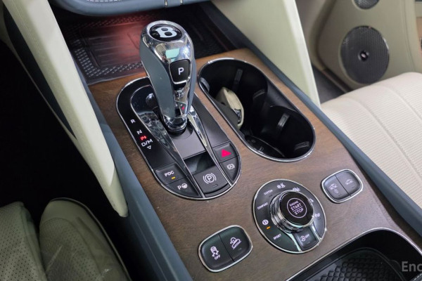 2023 Bentley Bentayga с пробегом 46 837 км
