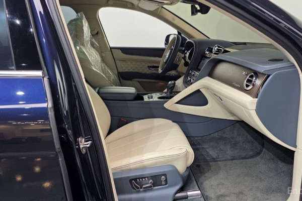 2023 Bentley Bentayga с пробегом 46 837 км