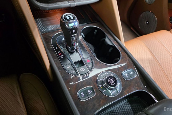 2021 Bentley Bentayga с пробегом 85 237 км