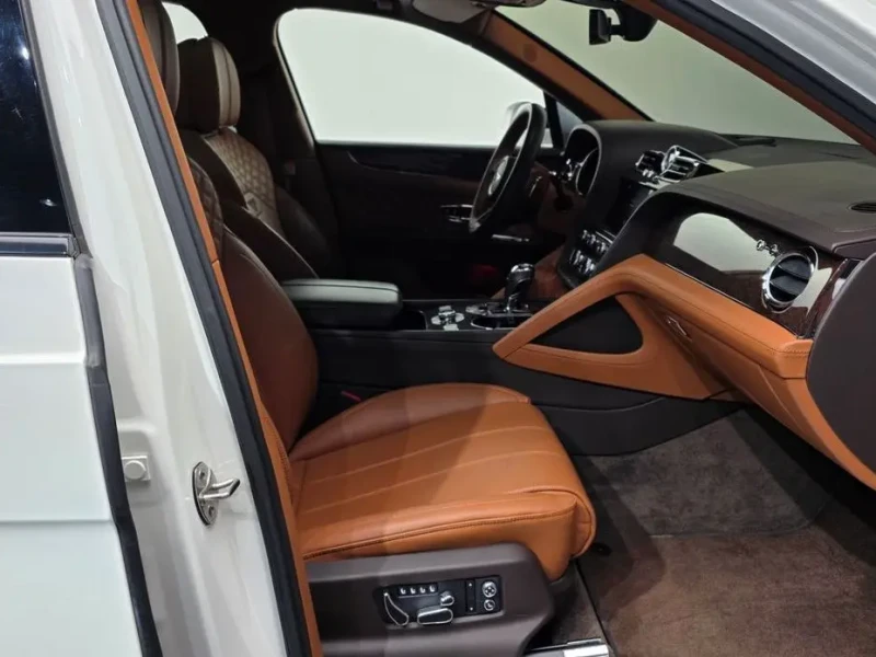 2021 Bentley Bentayga с пробегом 85 237 км