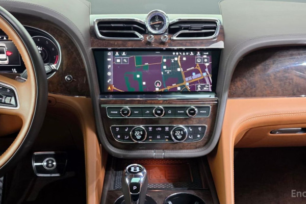 2021 Bentley Bentayga с пробегом 85 237 км