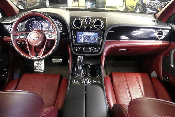 2020 Bentley Bentayga с пробегом 47 525 км
