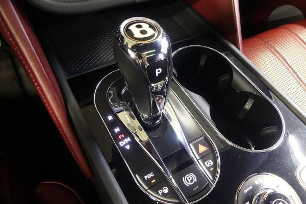 2020 Bentley Bentayga с пробегом 47 525 км